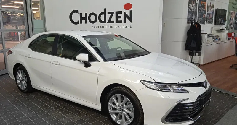 toyota camry Toyota Camry cena 148990 przebieg: 10, rok produkcji 2023 z Żychlin